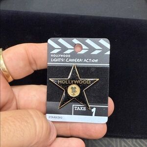 Hollywood Star Pin - Black and Gold